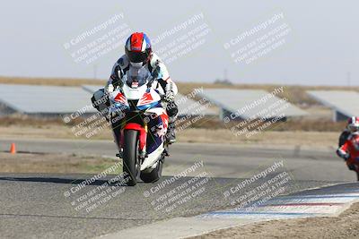 media/Nov-03-2025-Lets Ride (Mon) [[4d74c1c4d3]]/B Group/1220pm (Wheelie Bump)/